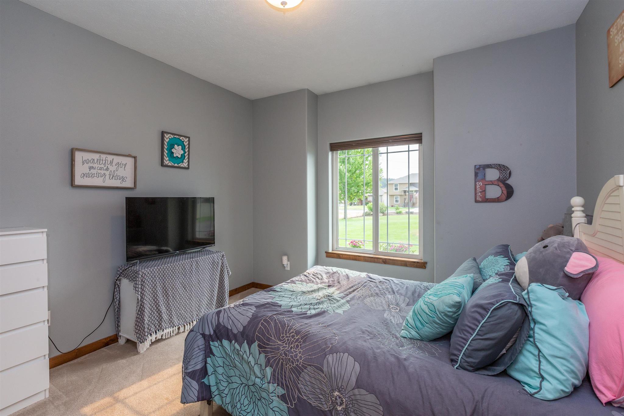 5207 North Mayhew Road Spokane Valley, WA 99216 - Photo 16 of 32
