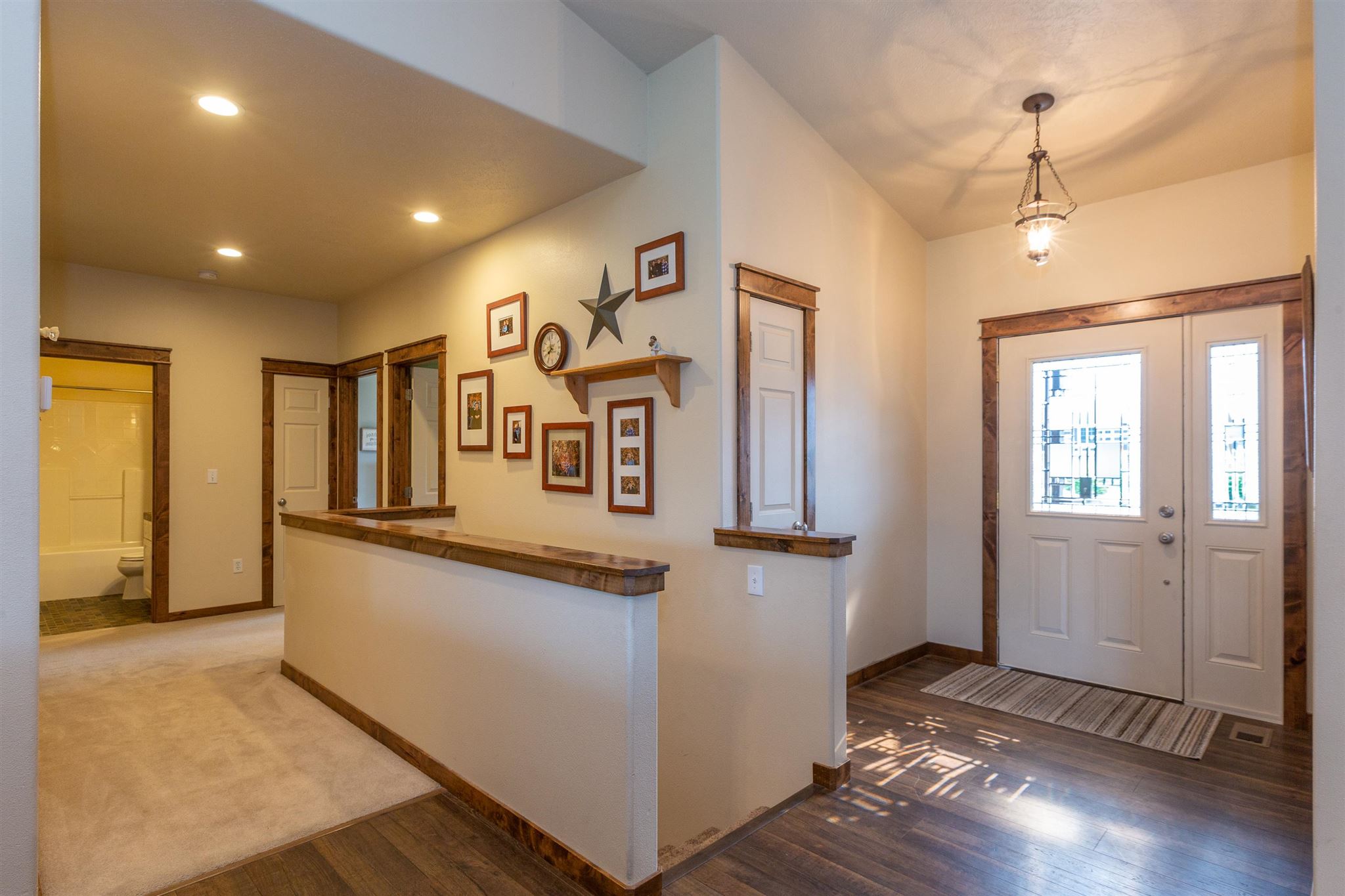 5207 North Mayhew Road Spokane Valley, WA 99216 - Photo 3 of 32