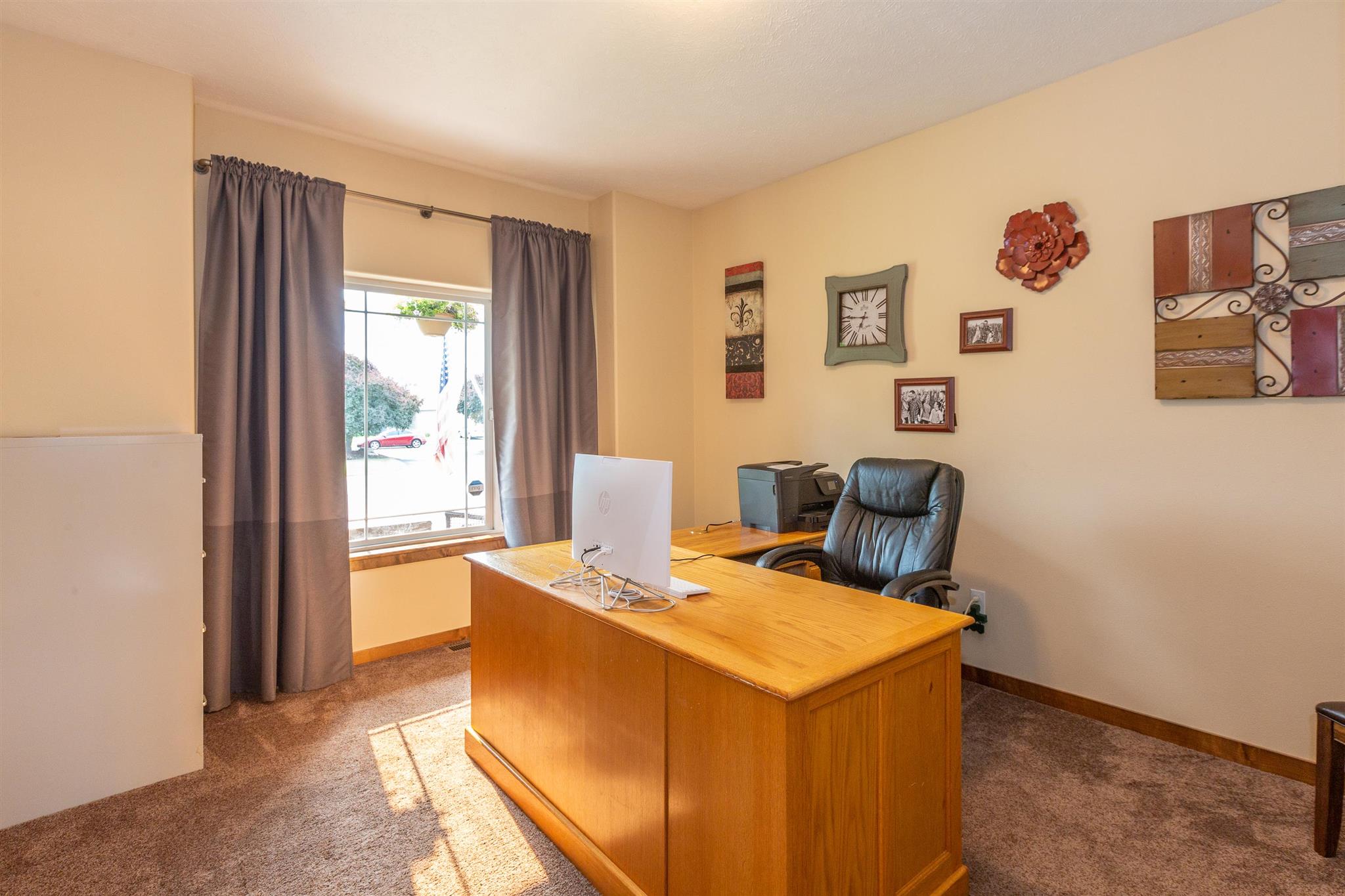 5207 North Mayhew Road Spokane Valley, WA 99216 - Photo 4 of 32