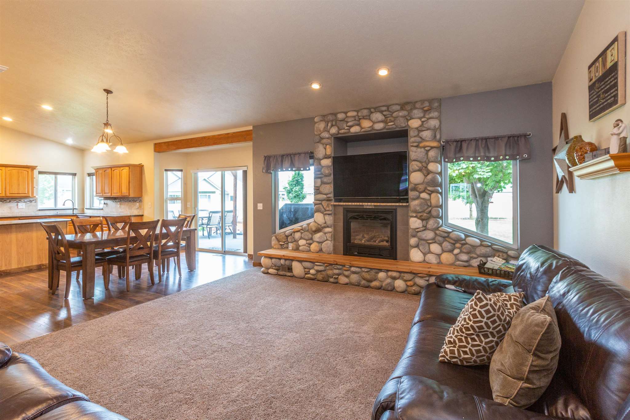 5207 North Mayhew Road Spokane Valley, WA 99216 - Photo 6 of 32