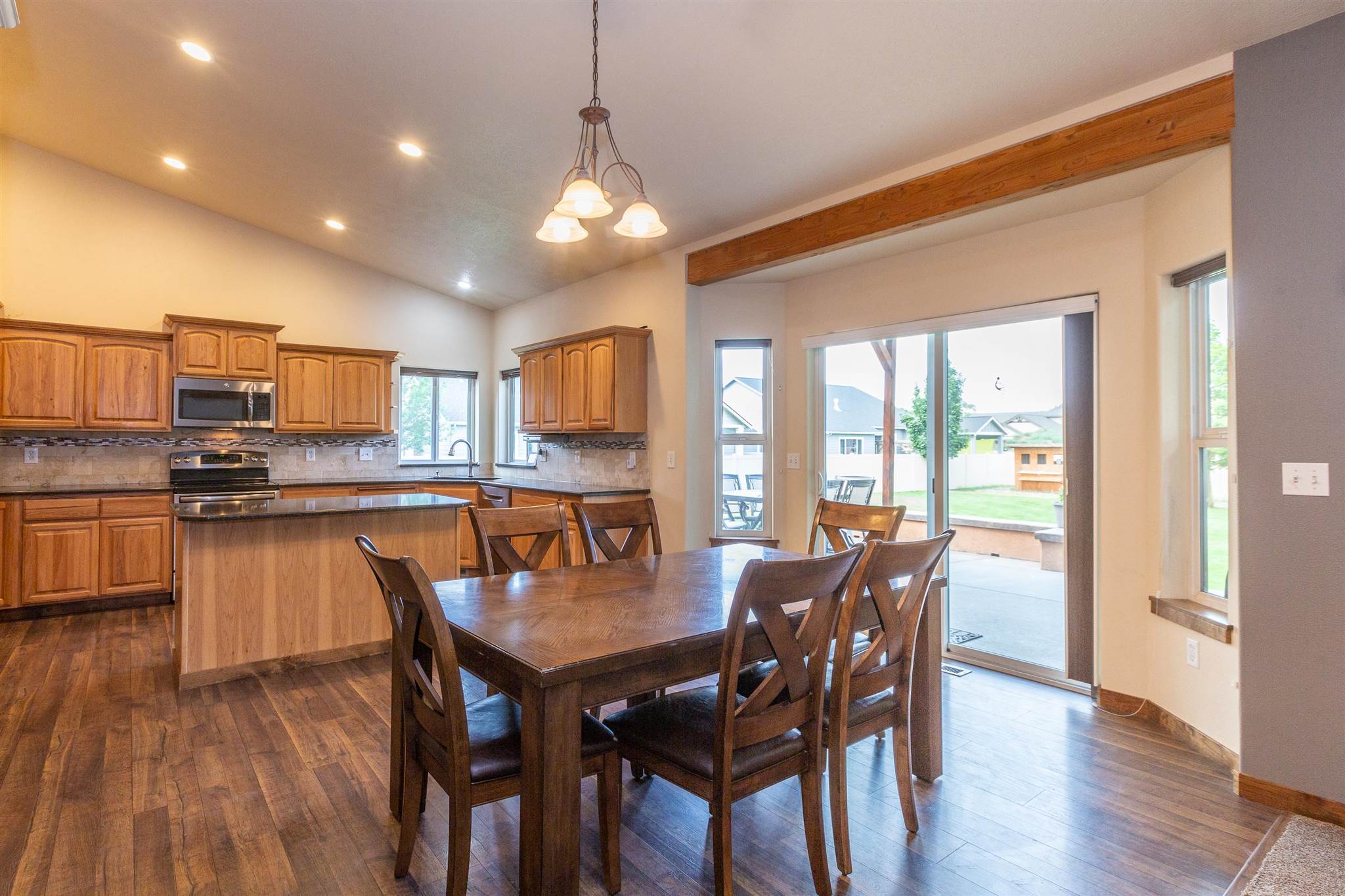 5207 North Mayhew Road Spokane Valley, WA 99216 - Photo 9 of 32