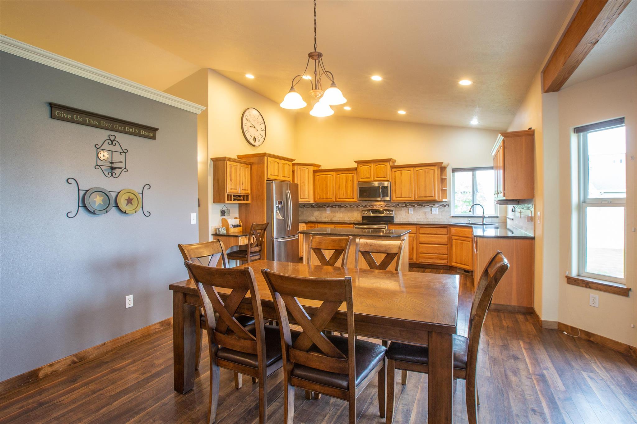 5207 North Mayhew Road Spokane Valley, WA 99216 - Photo 10 of 32