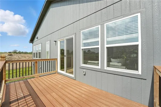 $532,282 | 10523 North Jarboe Street, Kansas City, MO 64155