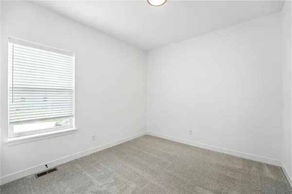 $532,282 | 10523 North Jarboe Street, Kansas City, MO 64155