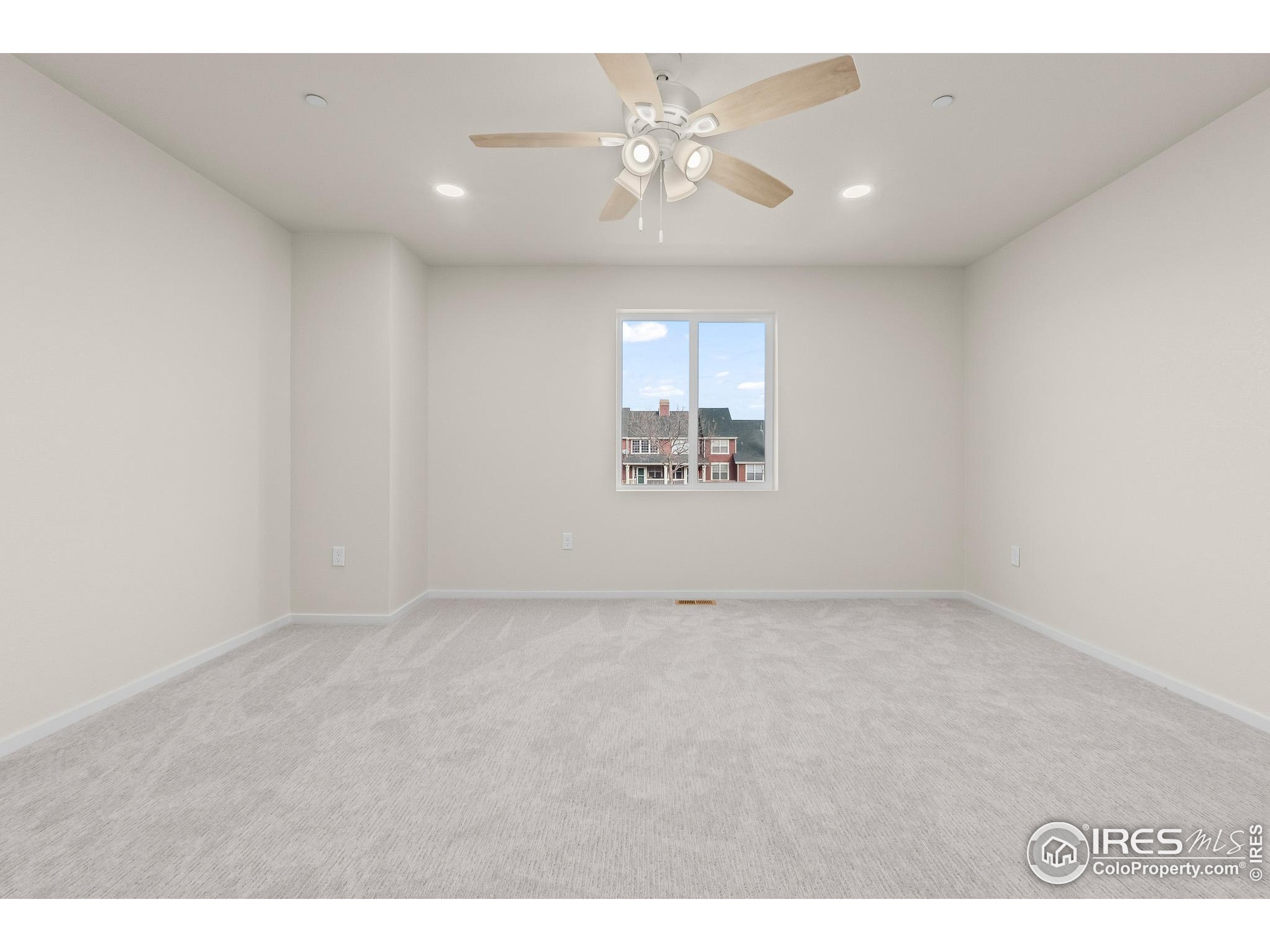 6609 4th St Road, Unit 2 Greeley, CO 80634 - Photo 18 of 38