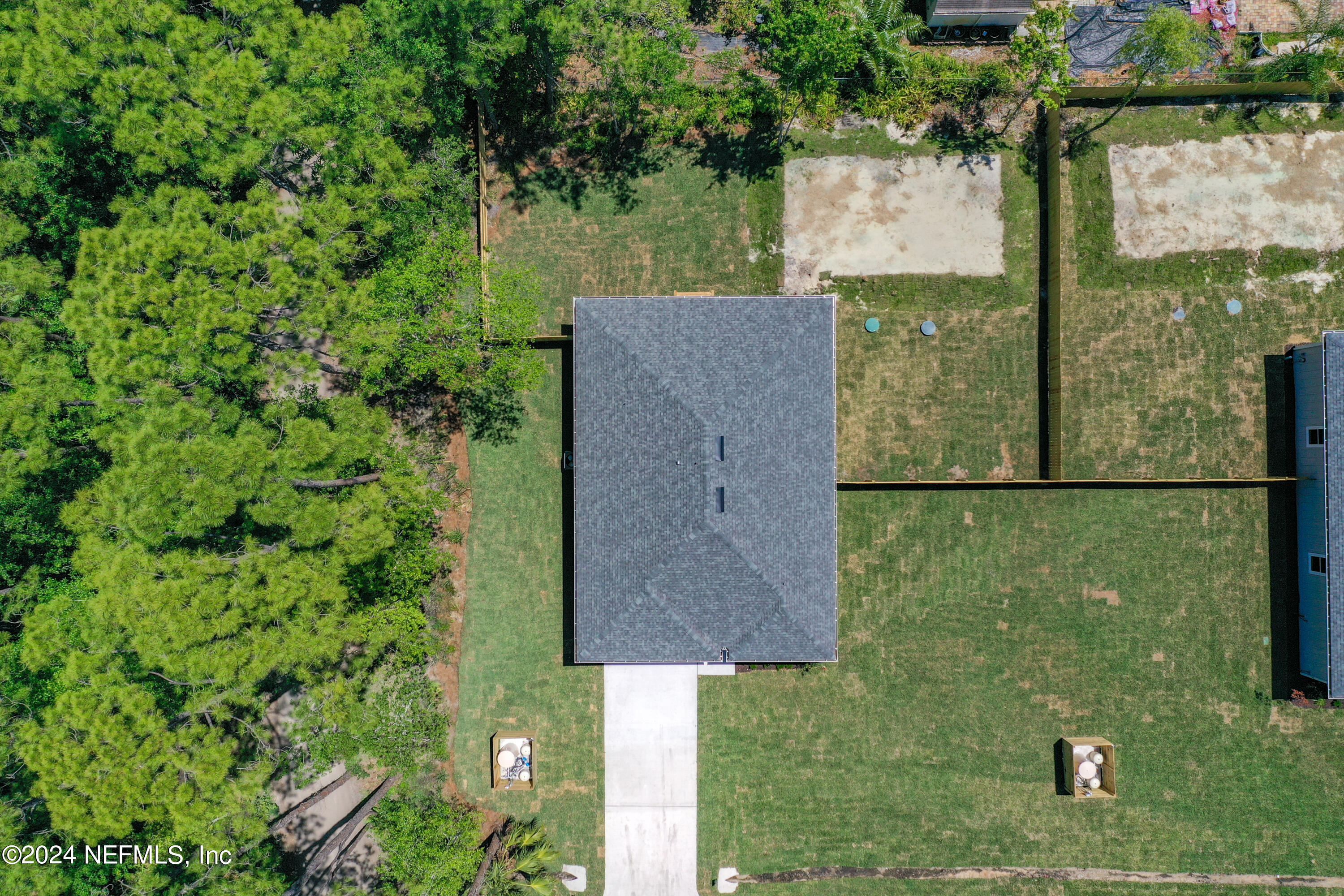 2903 Brougham Jacksonville, FL 32246 - Photo 33 of 40 an aerial view of a house having yard