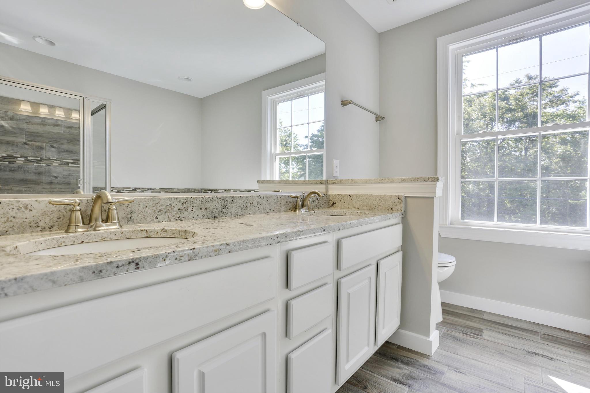 268 Arundel Road Pasadena, MD 21122 - Photo 14 of 30 Bath (Master)