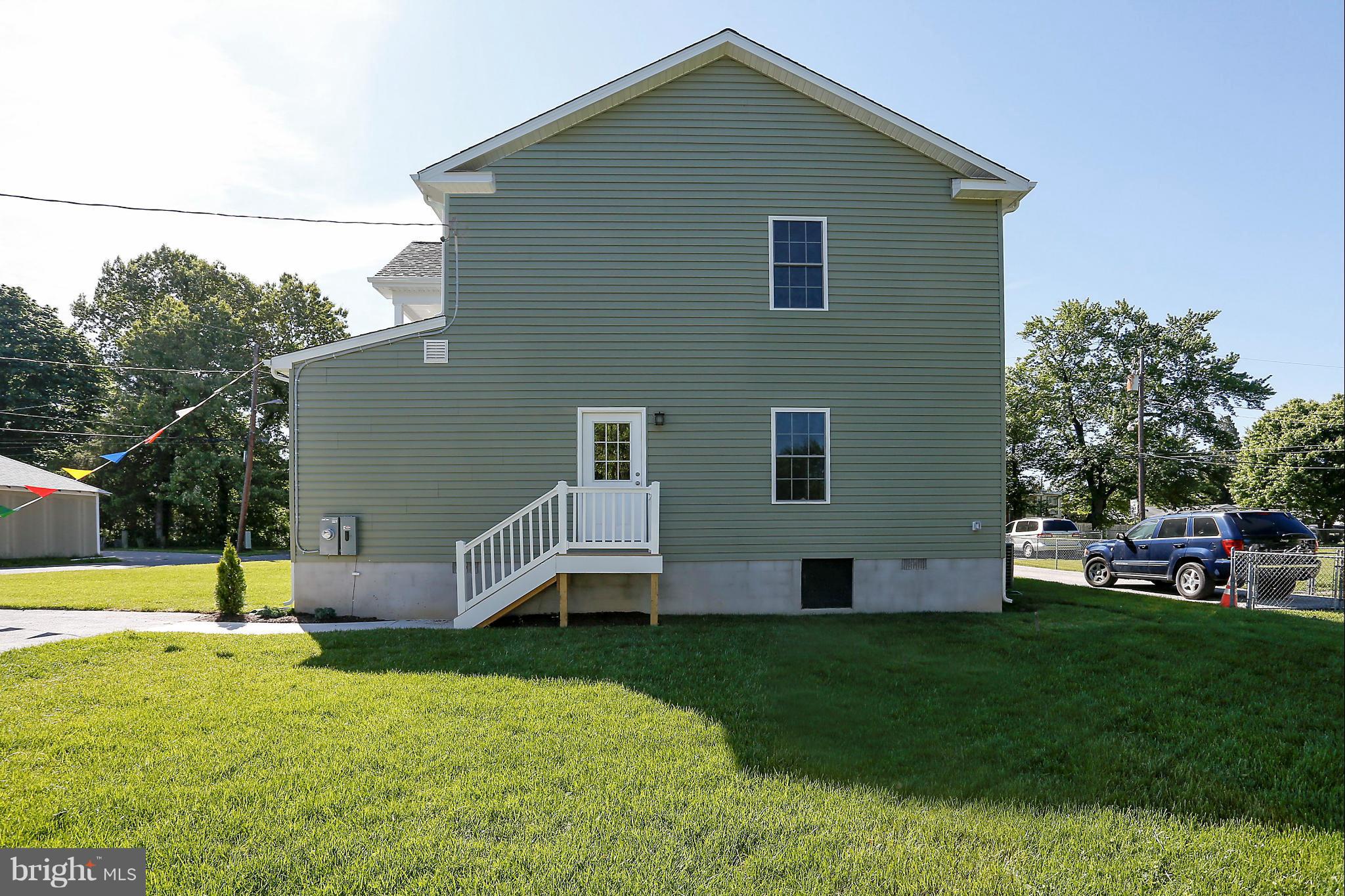 268 Arundel Road Pasadena, MD 21122 - Photo 25 of 30 Exterior (Rear)