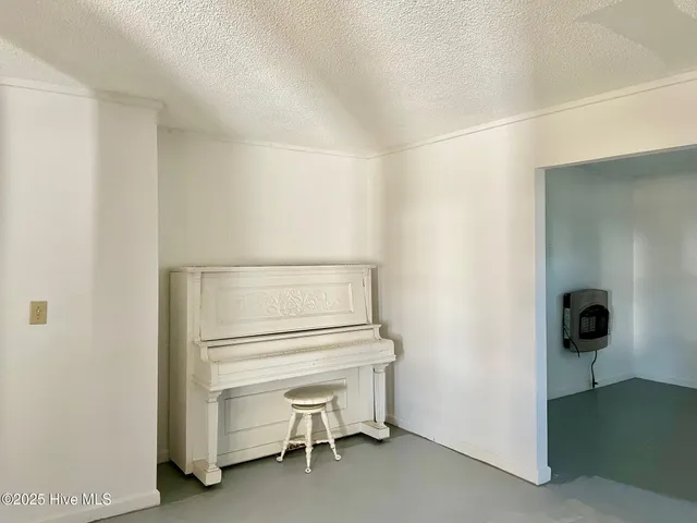 $179,000 | 120 Clem Fulcher Court, Atlantic, NC 28511