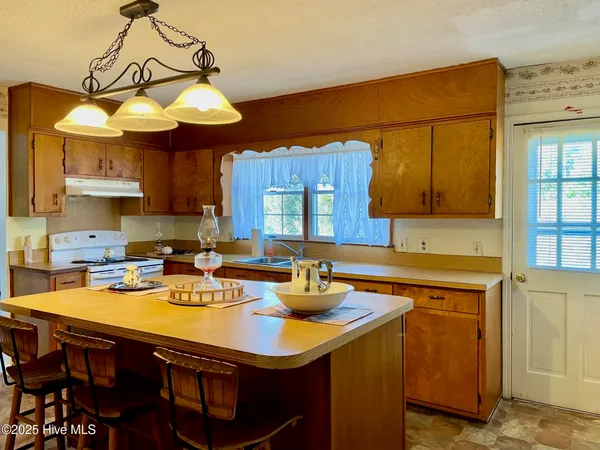 $169,000 | 120 Clem Fulcher Court, Atlantic, NC 28511