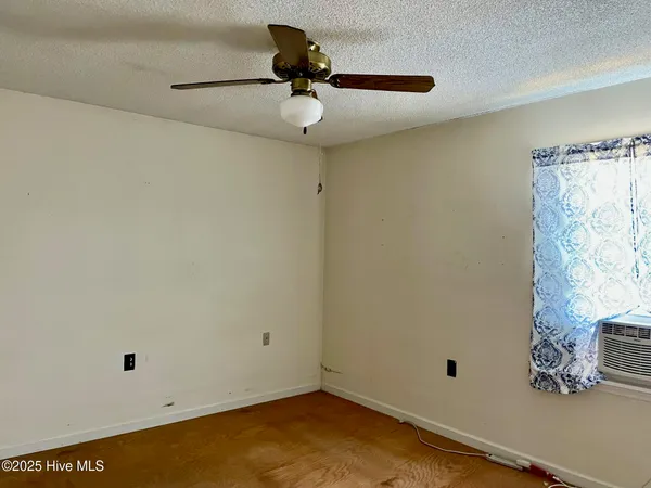 $169,000 | 120 Clem Fulcher Court, Atlantic, NC 28511