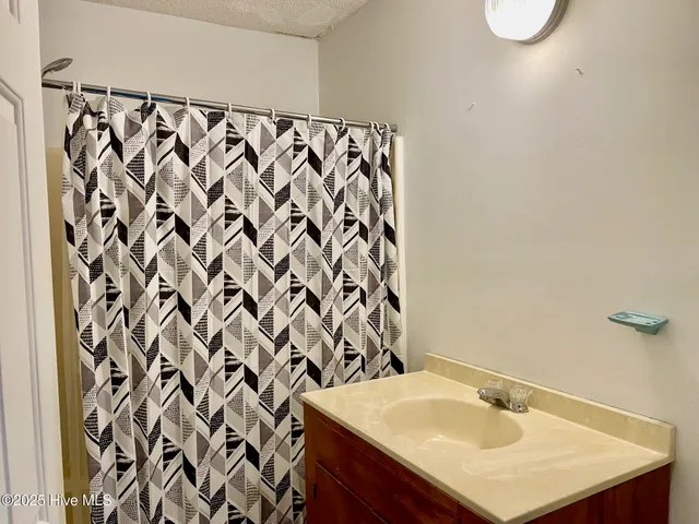 $179,000 | 120 Clem Fulcher Court, Atlantic, NC 28511