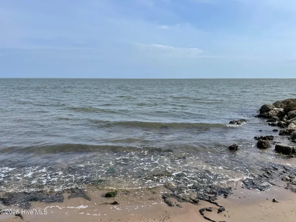 $169,000 | 120 Clem Fulcher Court, Atlantic, NC 28511