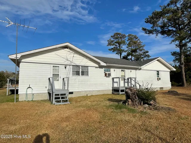 $179,000 | 120 Clem Fulcher Court, Atlantic, NC 28511