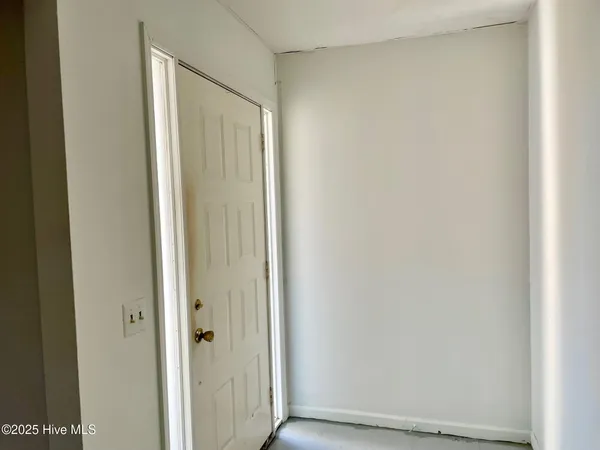 $169,000 | 120 Clem Fulcher Court, Atlantic, NC 28511