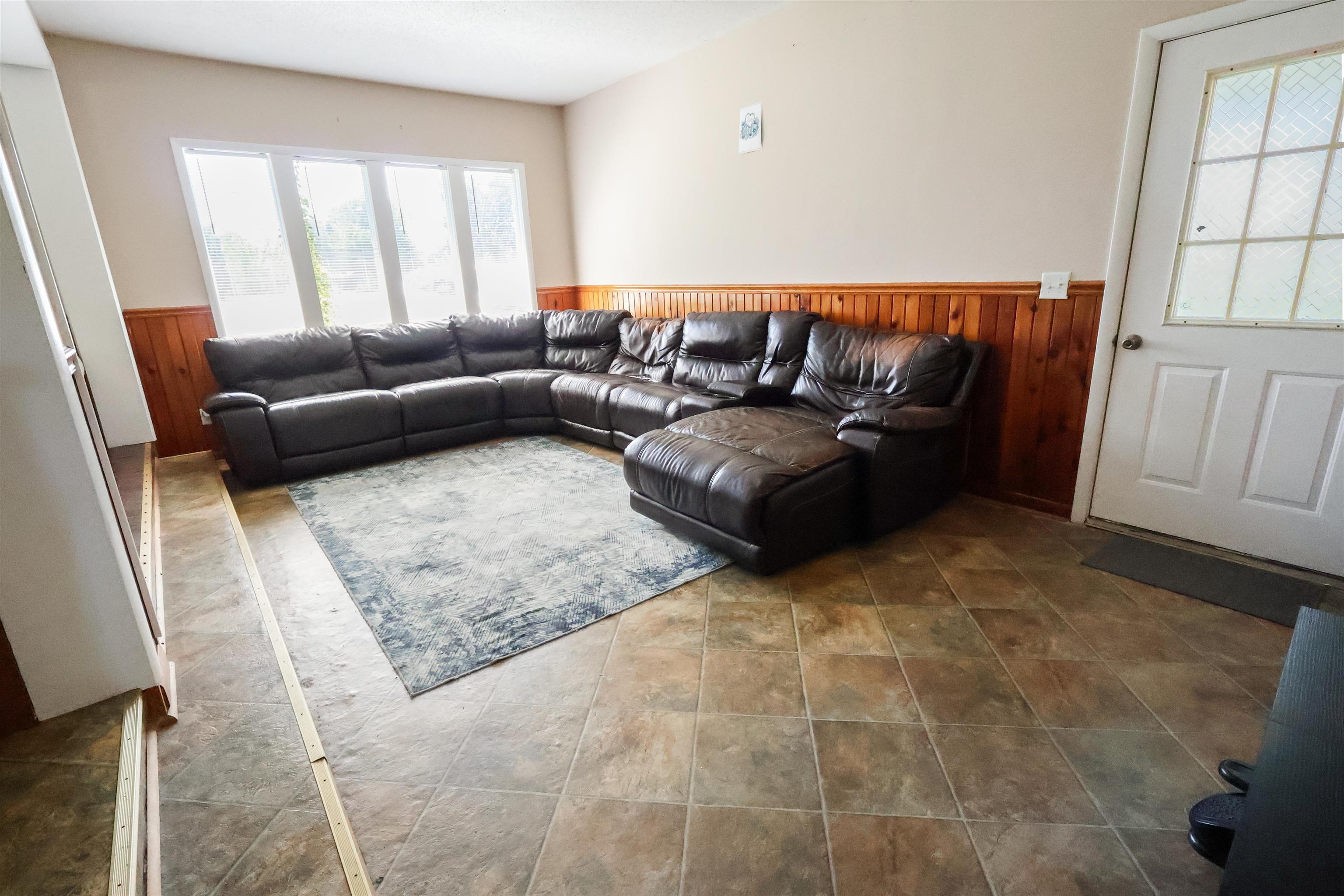 12708 Northwest Pea Ridge Road Bristol, FL 32321 - Photo 9 of 39 Gallery Image 9