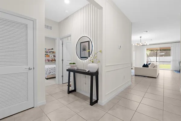 $380,000 | 8362 Wheat Stone Drive, Zephyrhills, FL 33540
