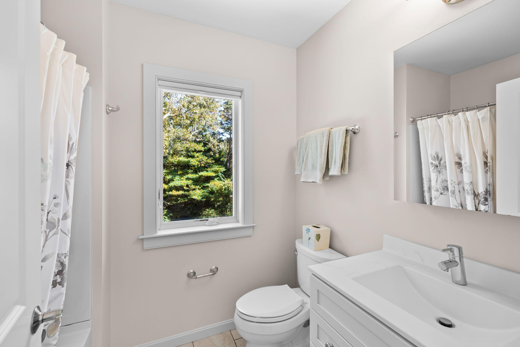 288 Training Field Road Chatham, MA 02633 - Photo 22 of 37 Guest Bathroom