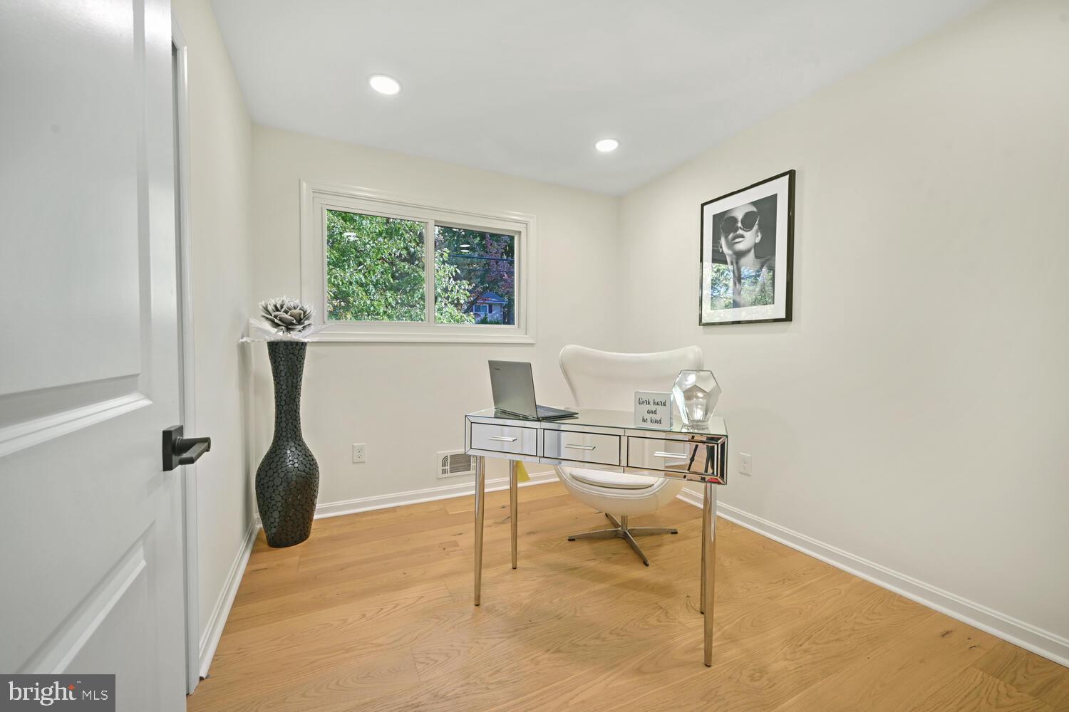 9117 Tuckerman Street Lanham, MD 20706 - Photo 19 of 44