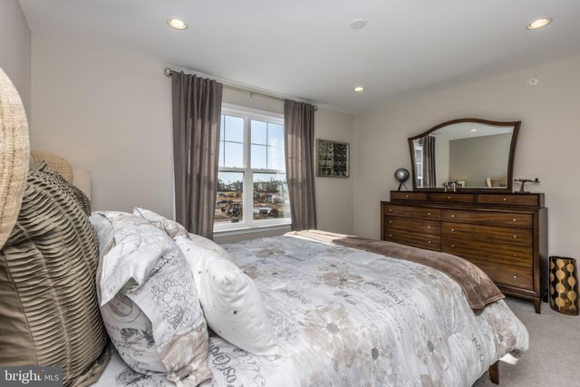 $688,636 | 45 Midsummer Drive, Newtown Square, PA 19073