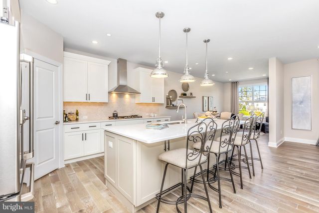 $688,636 | 45 Midsummer Drive, Newtown Square, PA 19073