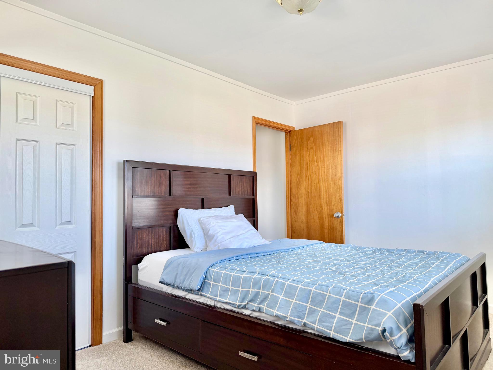 557 Compass Road East Middle River, MD 21220 - Photo 14 of 27 Primary Bedroom