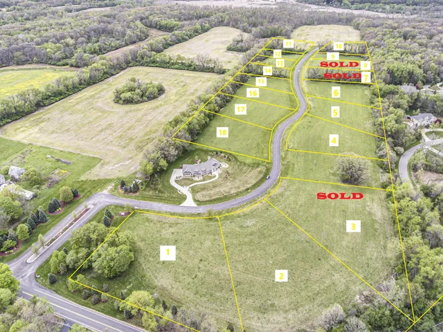 $65,900 | 4800 Nantucket Drive, Unit 17, Jackson, MI 49201