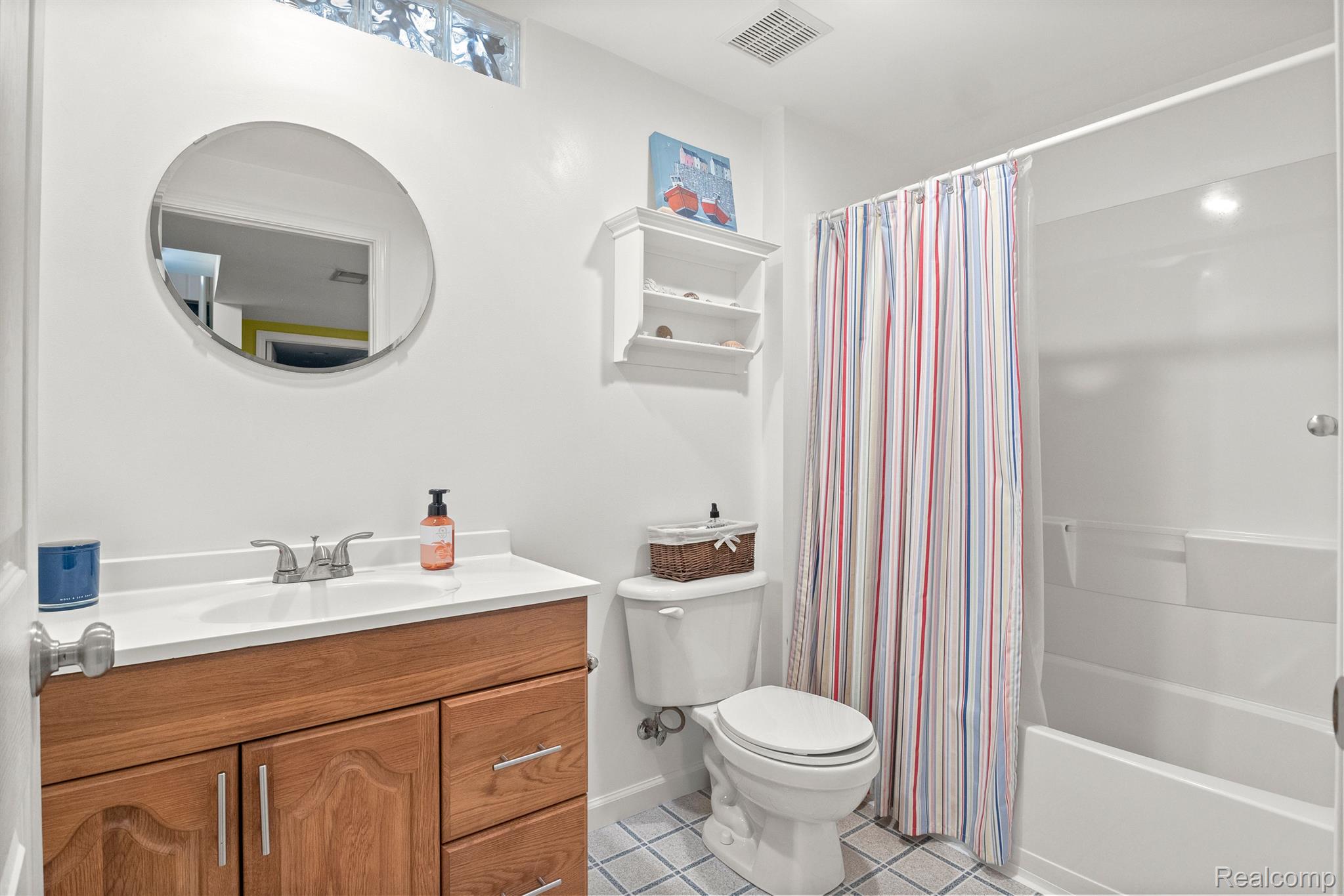 45260 Thornhill Road Canton, MI 48188 - Photo 43 of 54 Gallery Image 43