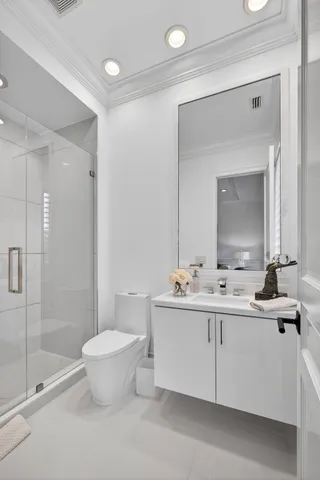 $8,999,000 | 213 VÃa Palacio, Palm Beach Gardens, FL 33418