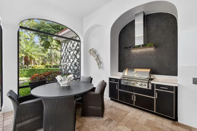 $8,999,000 | 213 VÃa Palacio, Palm Beach Gardens, FL 33418