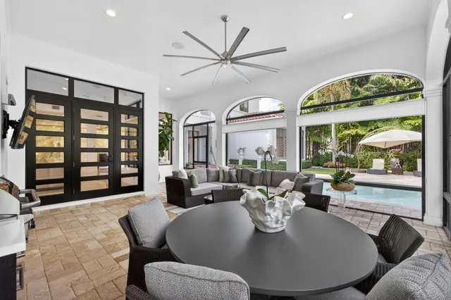 $8,999,000 | 213 VÃa Palacio, Palm Beach Gardens, FL 33418