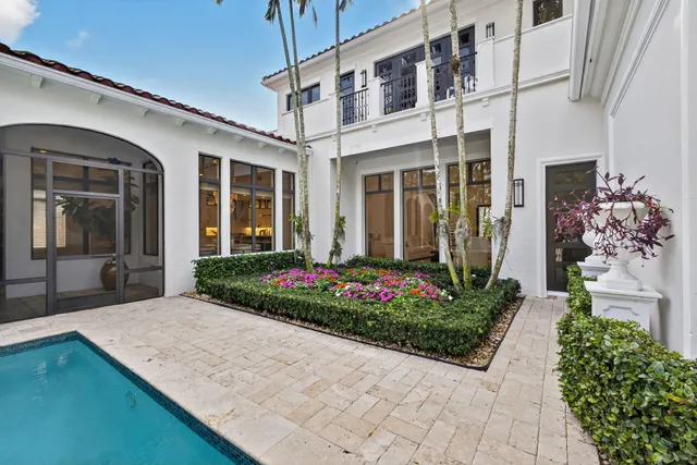 $8,999,000 | 213 VÃa Palacio, Palm Beach Gardens, FL 33418
