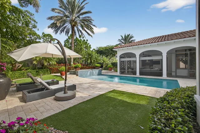 $8,999,000 | 213 VÃa Palacio, Palm Beach Gardens, FL 33418