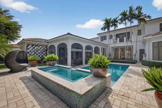 $8,999,000 | 213 VÃa Palacio, Palm Beach Gardens, FL 33418