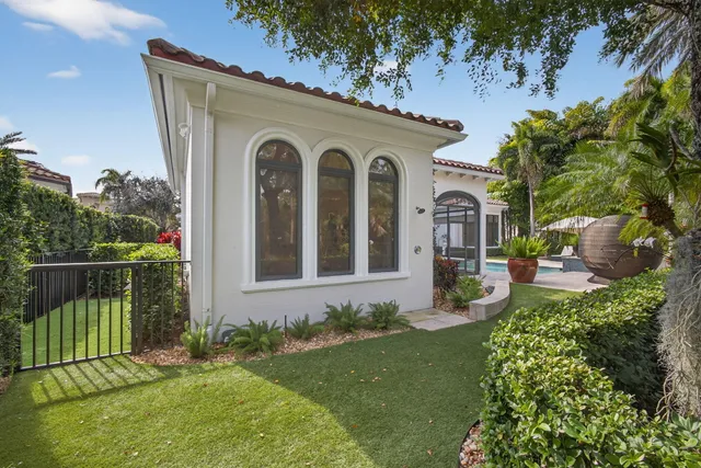 $8,999,000 | 213 VÃa Palacio, Palm Beach Gardens, FL 33418