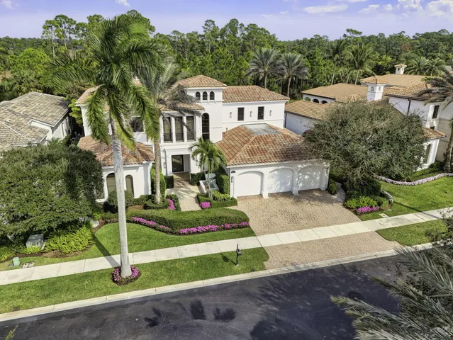 $8,999,000 | 213 VÃa Palacio, Palm Beach Gardens, FL 33418