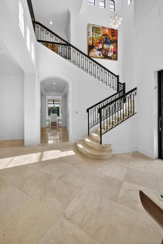 $8,999,000 | 213 VÃa Palacio, Palm Beach Gardens, FL 33418