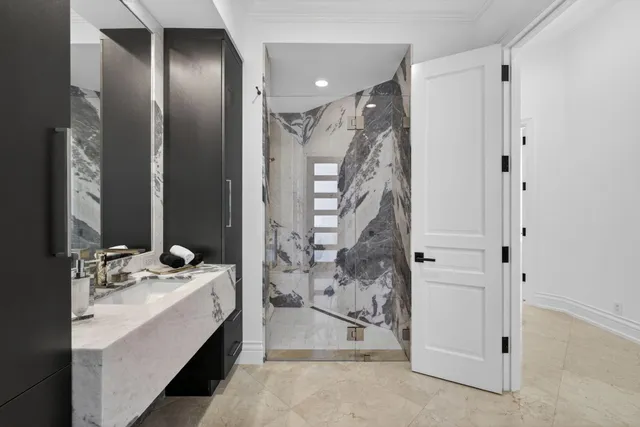 $8,999,000 | 213 VÃa Palacio, Palm Beach Gardens, FL 33418