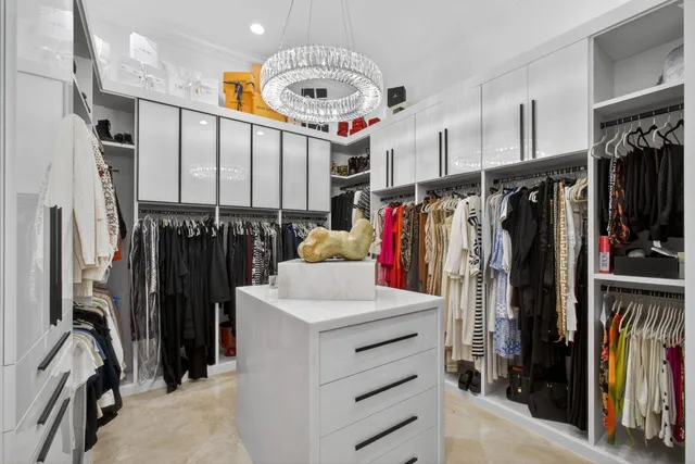 $8,999,000 | 213 VÃa Palacio, Palm Beach Gardens, FL 33418