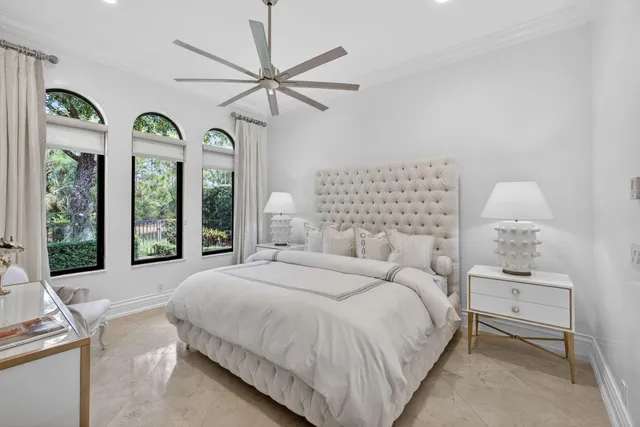 $8,999,000 | 213 VÃa Palacio, Palm Beach Gardens, FL 33418