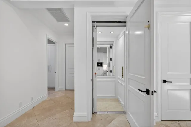 $8,999,000 | 213 VÃa Palacio, Palm Beach Gardens, FL 33418