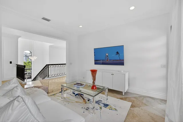 $8,999,000 | 213 VÃa Palacio, Palm Beach Gardens, FL 33418