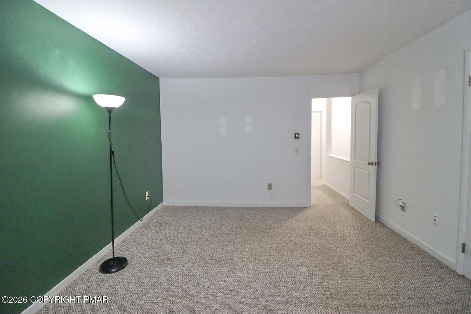 14 Villas Rd Mount, Unit 103 Mount Pocono, PA 18344 - Photo 26 of 28 105565A9-B580-4D5E-BD06-1603D63F85E6