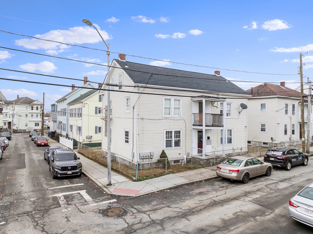 104 5th Street Fall River, MA 02721 - Photo 3 of 29