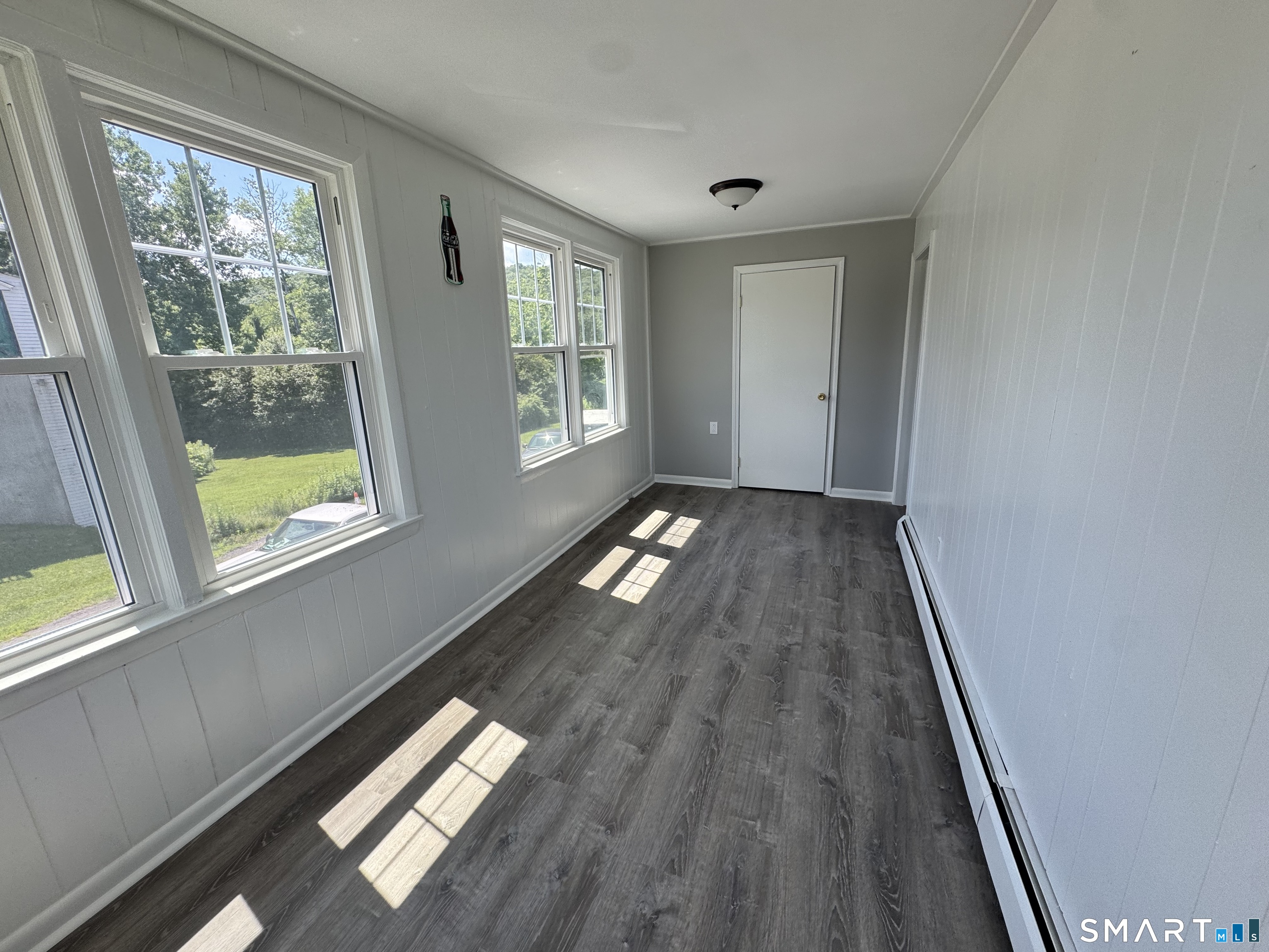 405 Wolcott Road Wolcott, CT 06716 - Photo 8 of 22