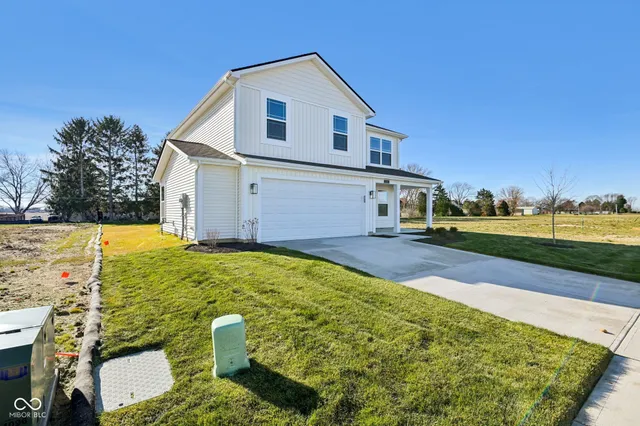 $319,900 | 1145 Phillips Drive, Greenfield, IN 46140