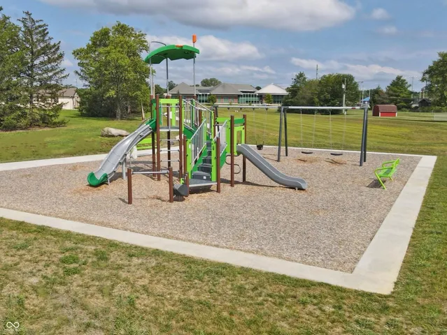 $319,900 | 1145 Phillips Drive, Greenfield, IN 46140