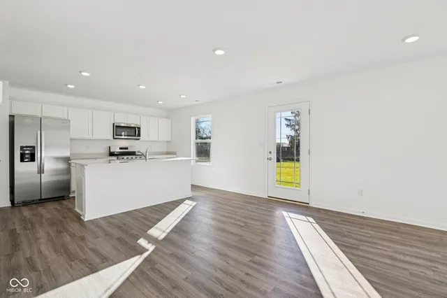 $319,900 | 1145 Phillips Drive, Greenfield, IN 46140