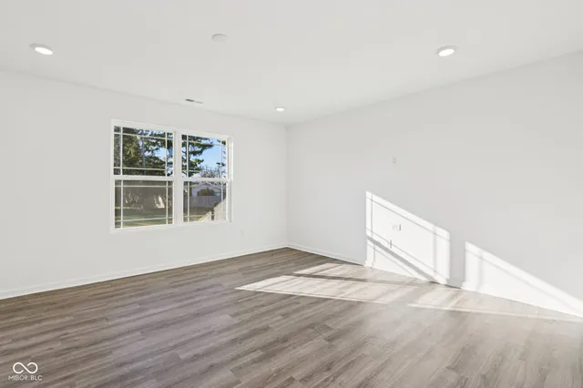 $319,900 | 1145 Phillips Drive, Greenfield, IN 46140