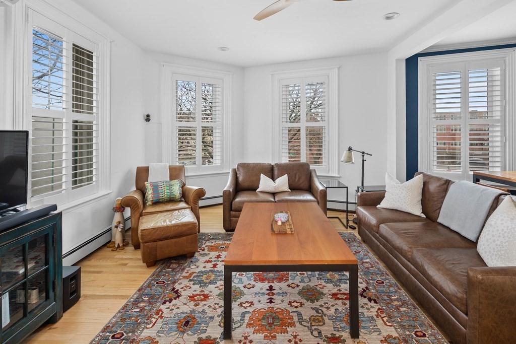 435 Main Street, Unit R1 Boston, MA 02129 - Photo 3 of 21